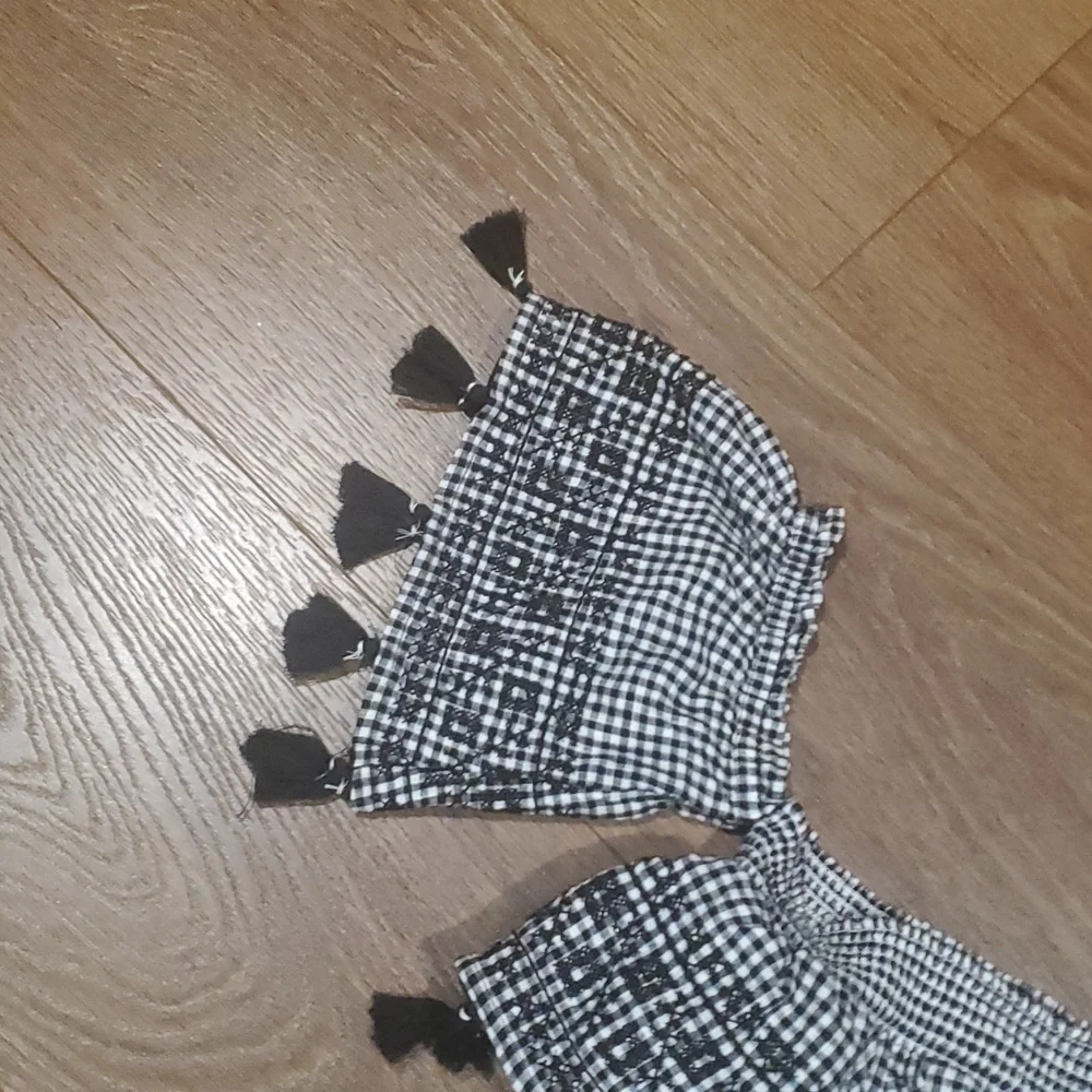 AMERICAN EAGLE crop gingham top. #4958